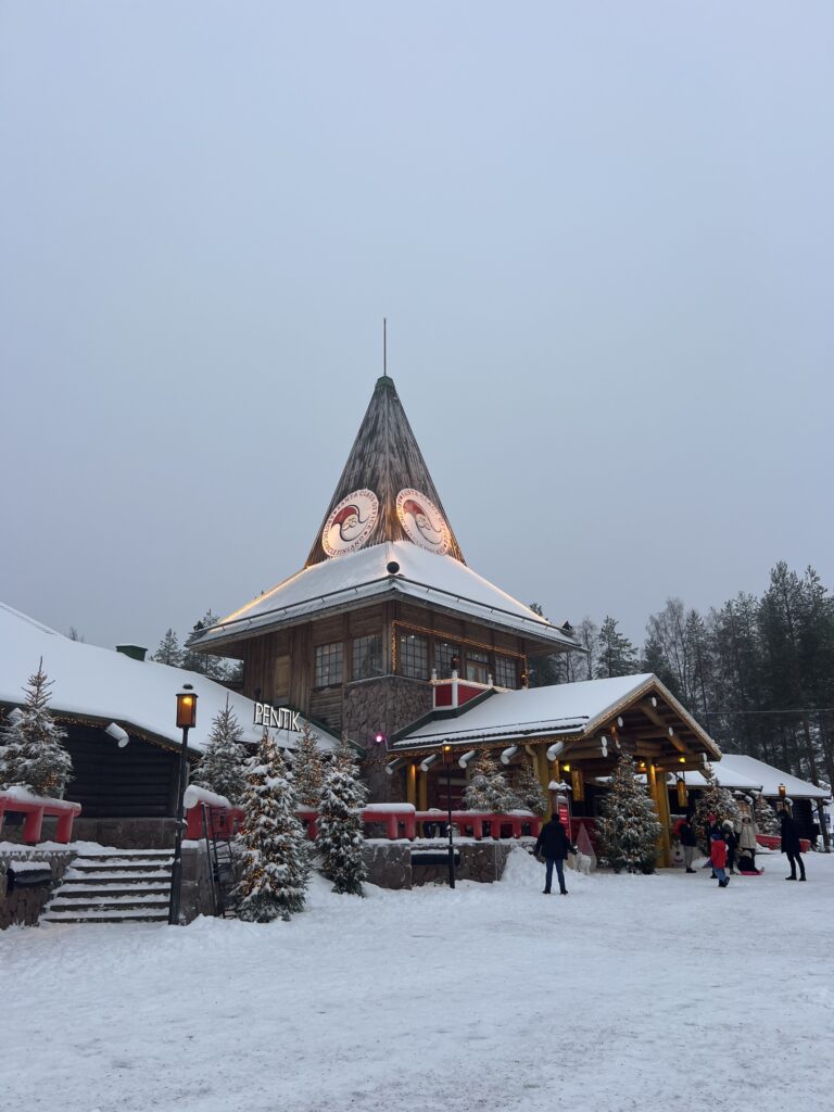 thumbnail_Santa Claus Village