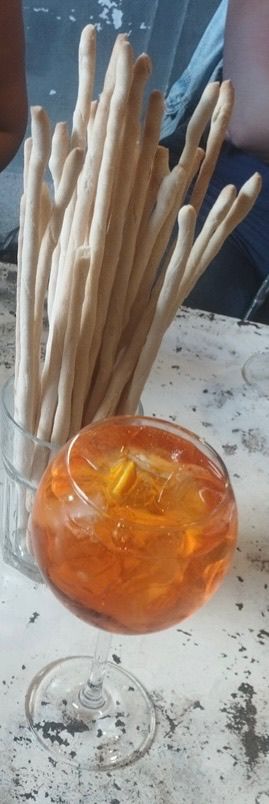 Aperitivo grissini